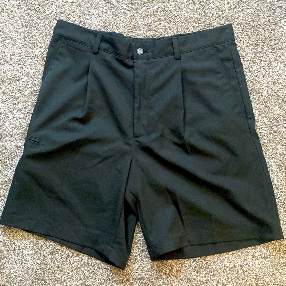 Men’s Wedge Golf… & Beyond Shorts Black Size 34